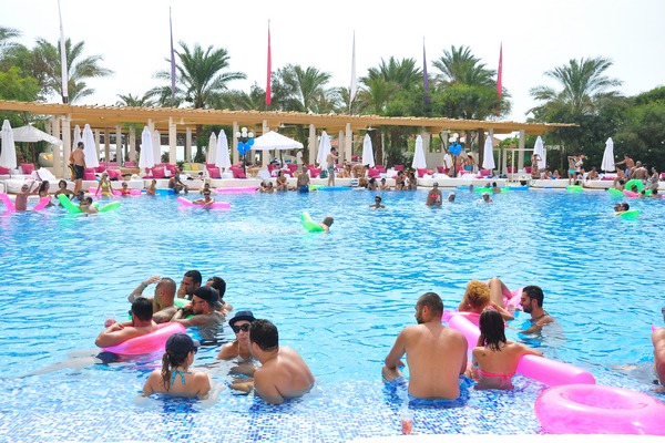 Pool Party at Edde Sands